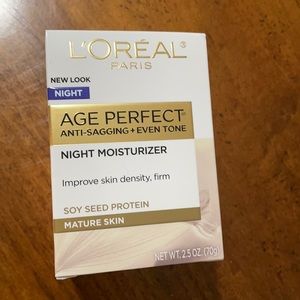 L’ORÉAL Paris age perfect night moisturizer